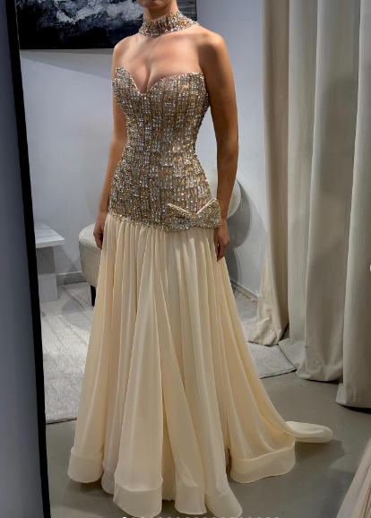 Luxurious Champagne Sweetheart Neck A-line Diamond-Embellished Bow Chiffon Long Prom Dress Evening Dress - View 2 | VelvetHem