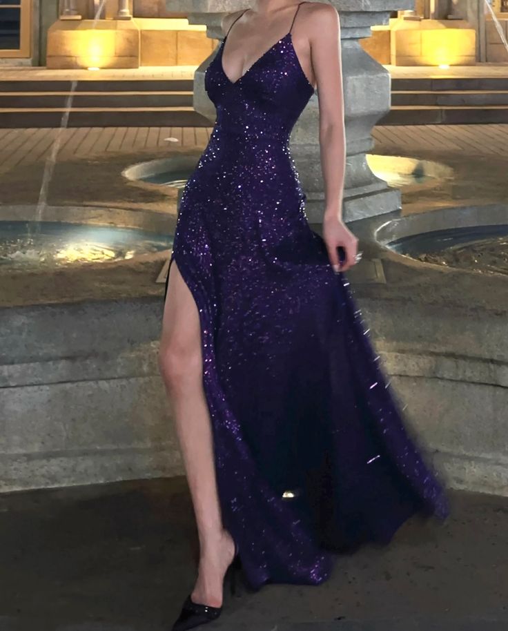 Glamorous Deep Purple A-line Spaghetti Strap V-neck Slit Sequin Long Prom Dress Evening Dress
