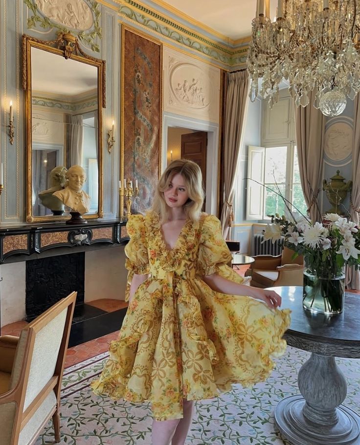 Gorgeous Retro Yellow Floral V-neck Ruffled Puff Sleeve Waist A-line 17th Birthday Homecoming Dress - VelvetHem