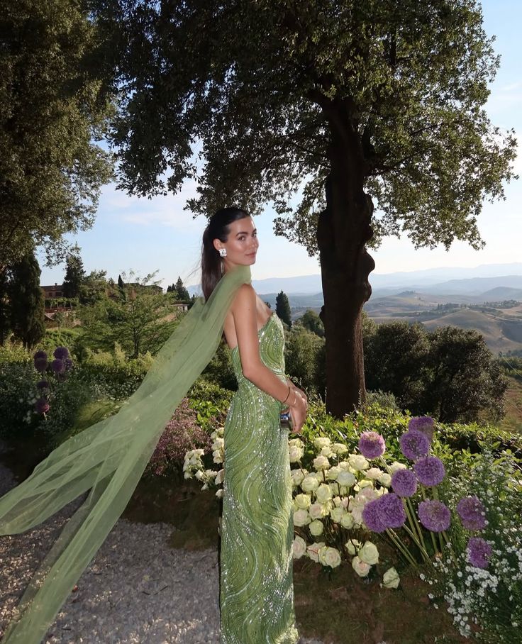 Elegant Green Strapless Sequin Wave Pattern High-Slit Tulle Slim-Fit Long Prom Dress Evening Dress - View 5 | VelvetHem