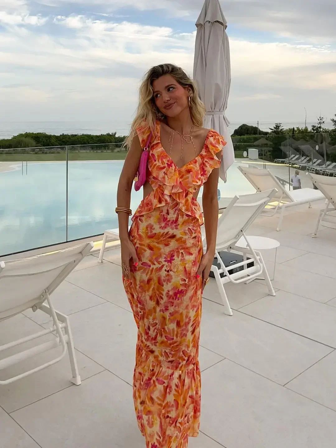 Beautiful Orange-pink Printed Mermaid V-neck Ruffled Backless Long Prom Dress Evening Dress - View 3 | VelvetHem