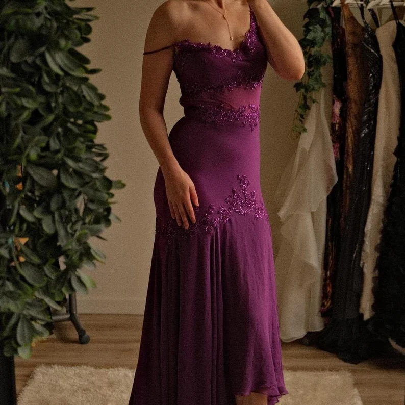 Newest Plum Purple Spaghetti Straps Prom Dress Spaghetti Straps Chiffon Appliques Party Evening Gown