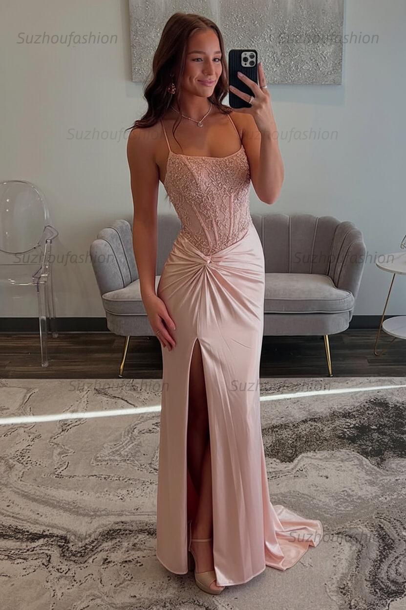 Red Prom Dress Spaghetti Straps Ruhed Long Lace Formal Dress With Appliques