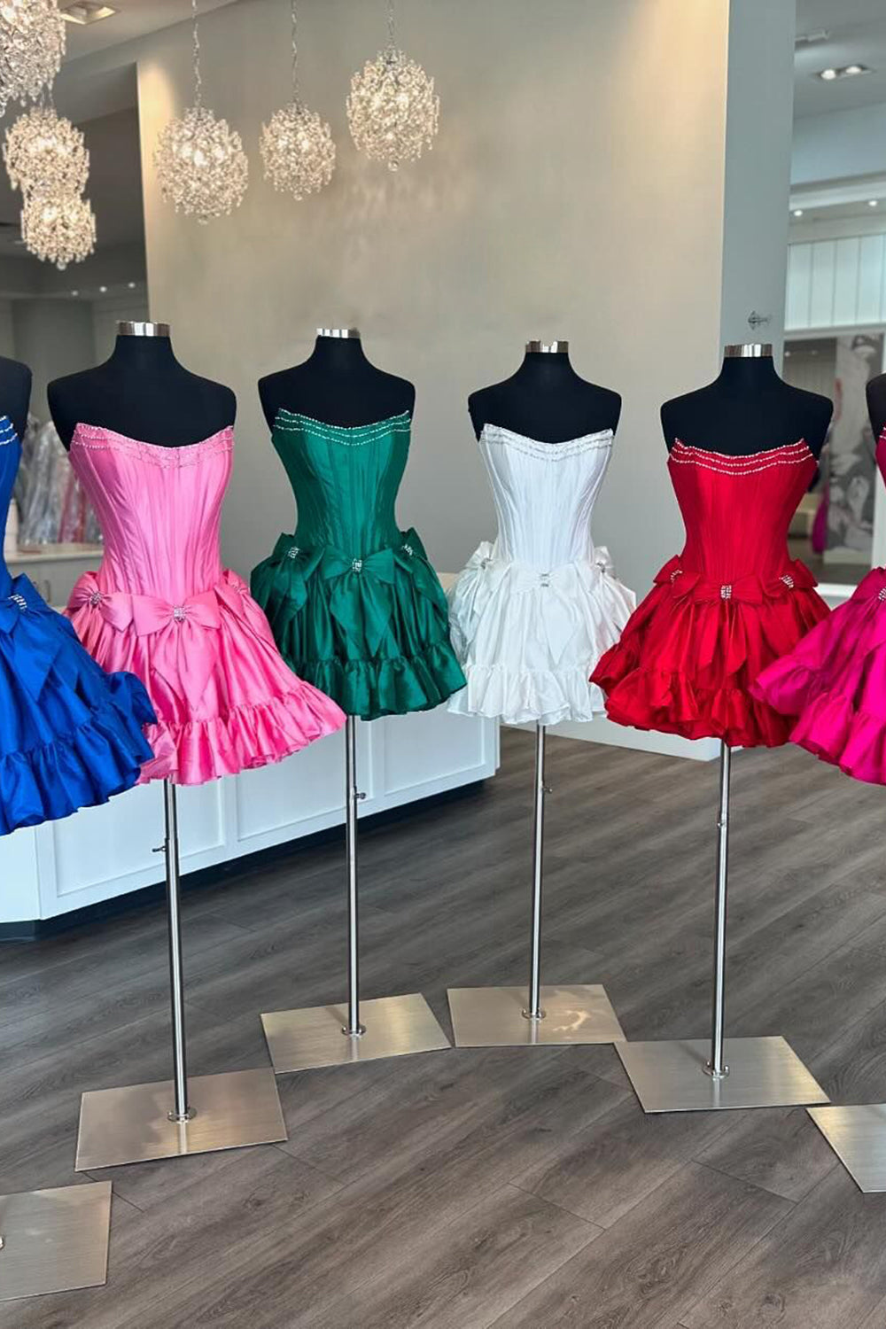 Pink Homecoming Dresses A Line Corset Strapless Short Cocktail Dresses With Bows