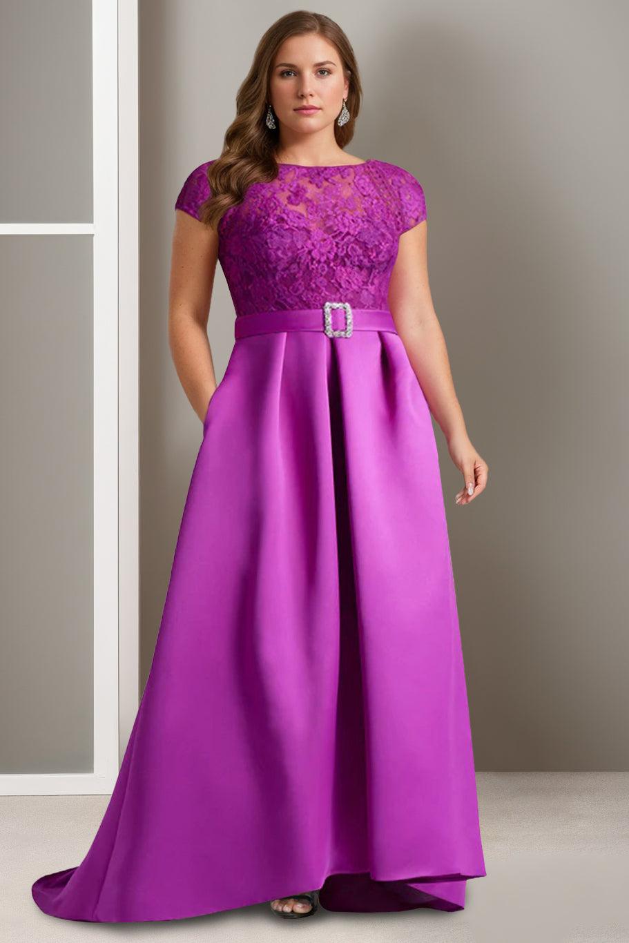 Plus Size Asymmetrical A Line Scoop Neck Mother of the Bride Dress with Appliques and Short Sleeves