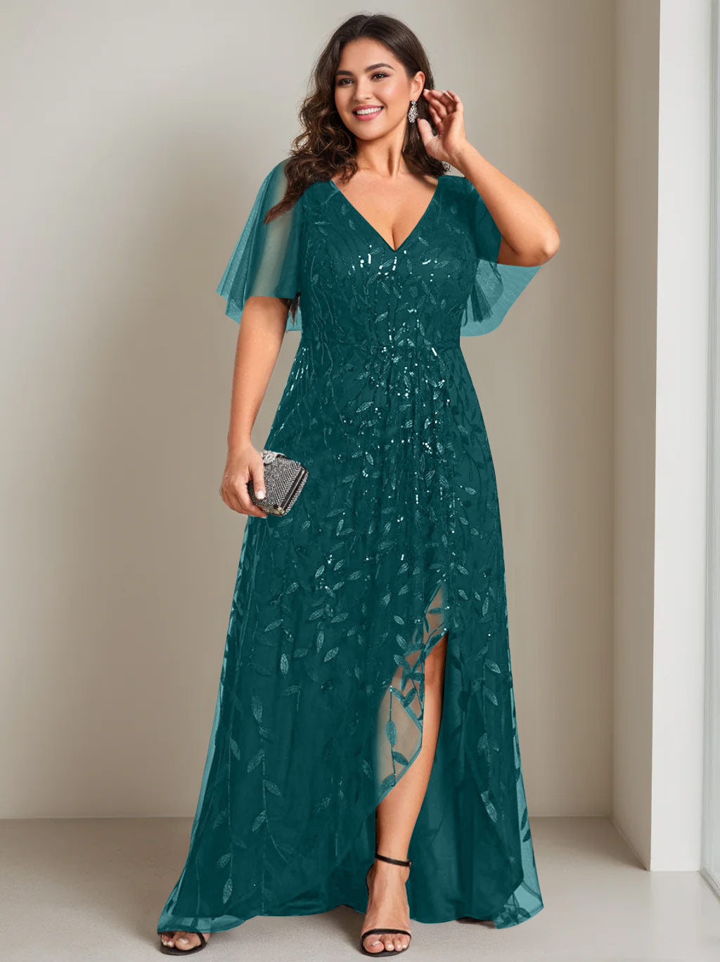 Plus Size Asymmetrical A Line V Neck Short Sleeve Mother of the Bride Dress with Sequins