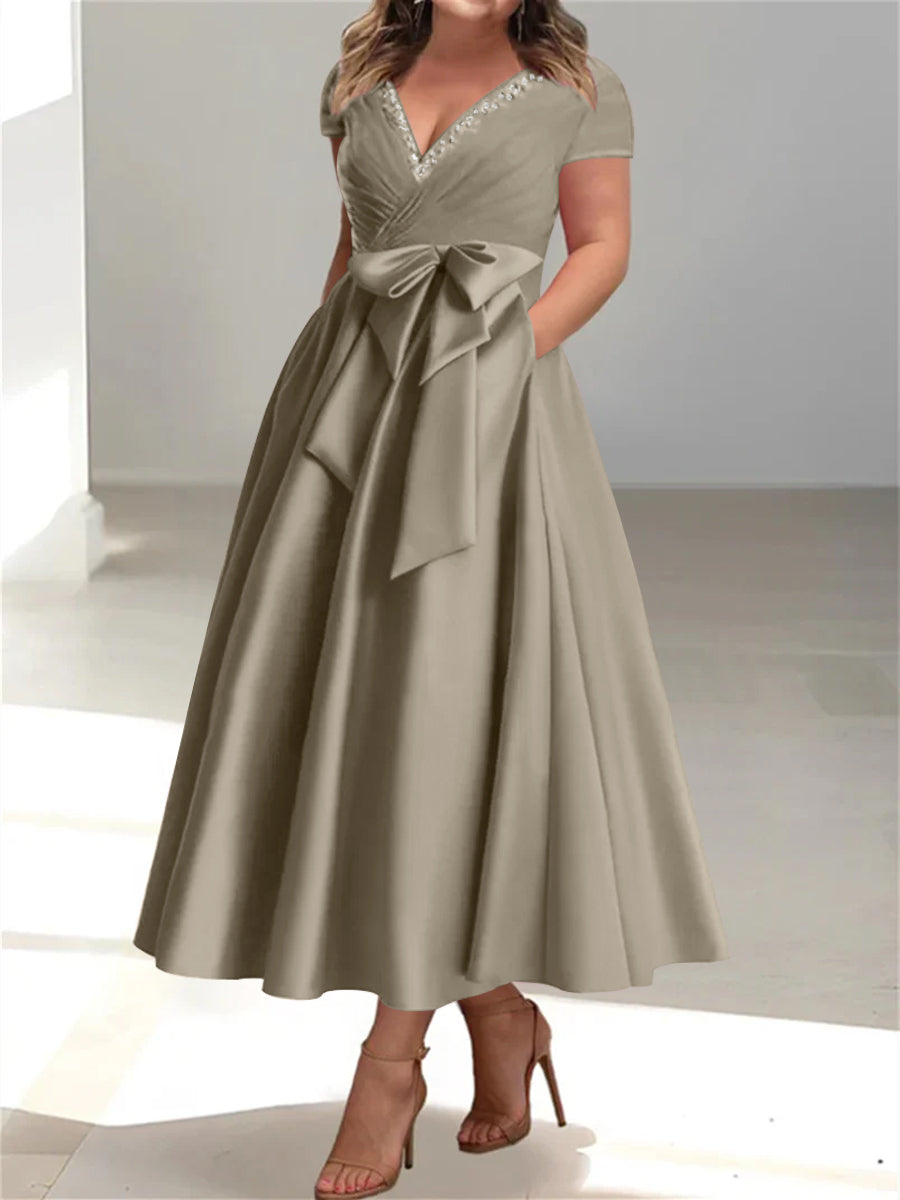 Plus Size Mother of the Bride A Line V Neck Dress with Pockets and Ruffles
