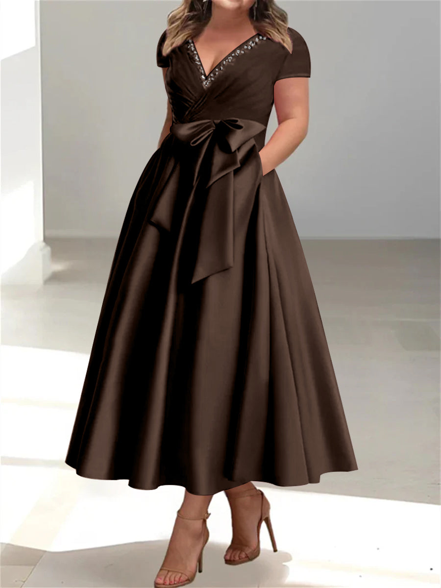 Plus Size Mother of the Bride A Line V Neck Dress with Pockets and Ruffles