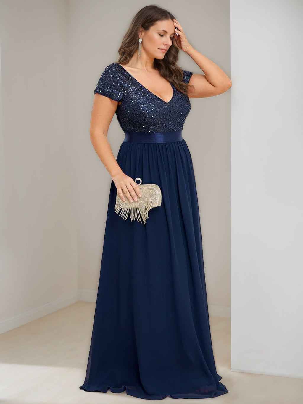 Plus Size V Neck A Line Long Chiffon Mother Of The Bride Dress with Ribbon and Short Sleeves