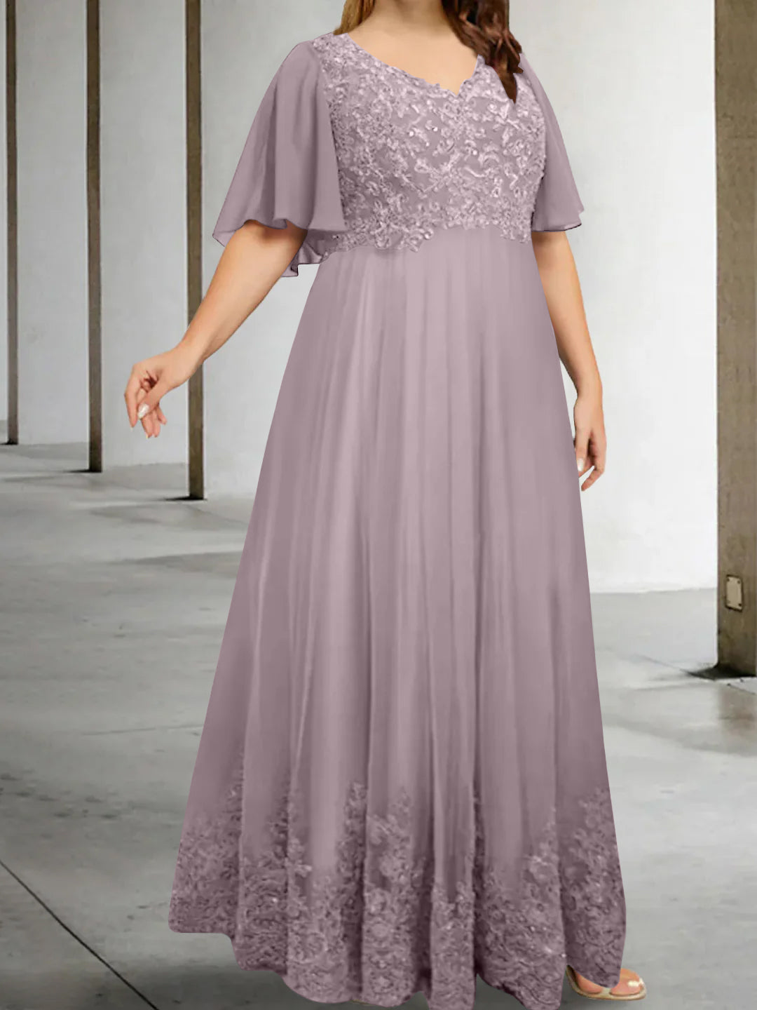 Plus Size V Neck A Line Long Mother of the Bride Dress with Appliques and Half Sleeves