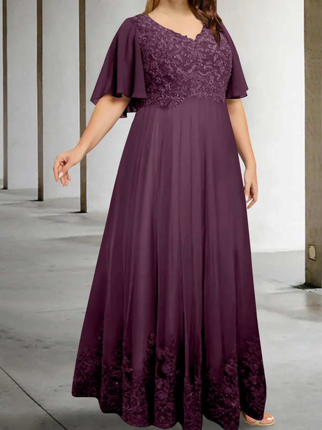 Plus Size V Neck A Line Long Mother of the Bride Dress with Appliques and Half Sleeves