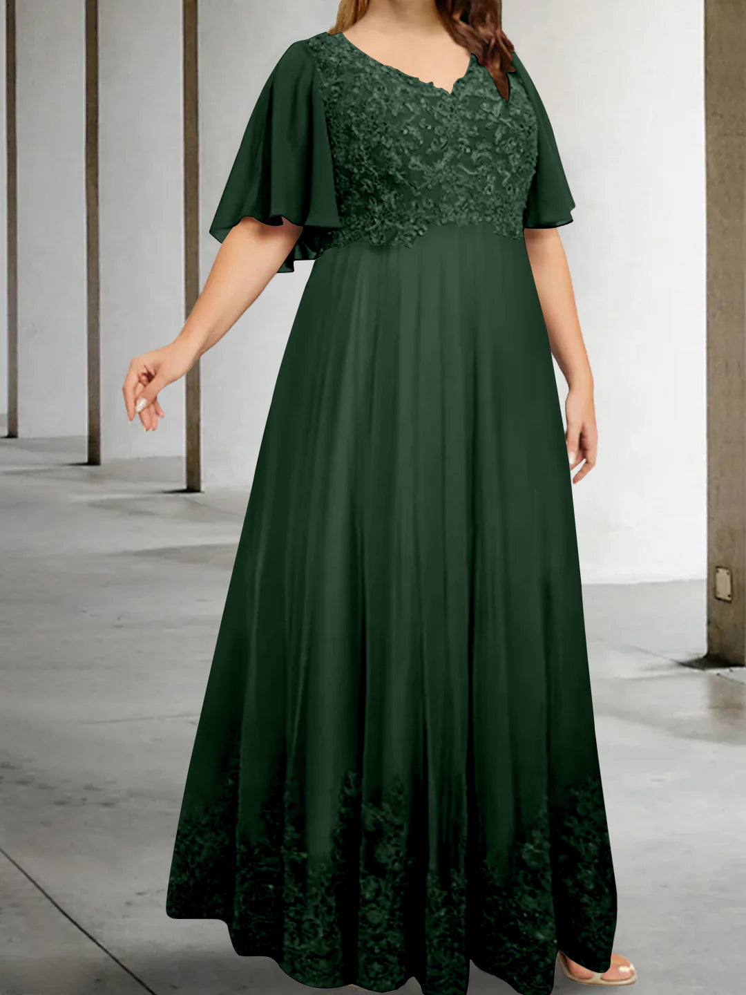 Plus Size V Neck A Line Long Mother of the Bride Dress with Appliques and Half Sleeves