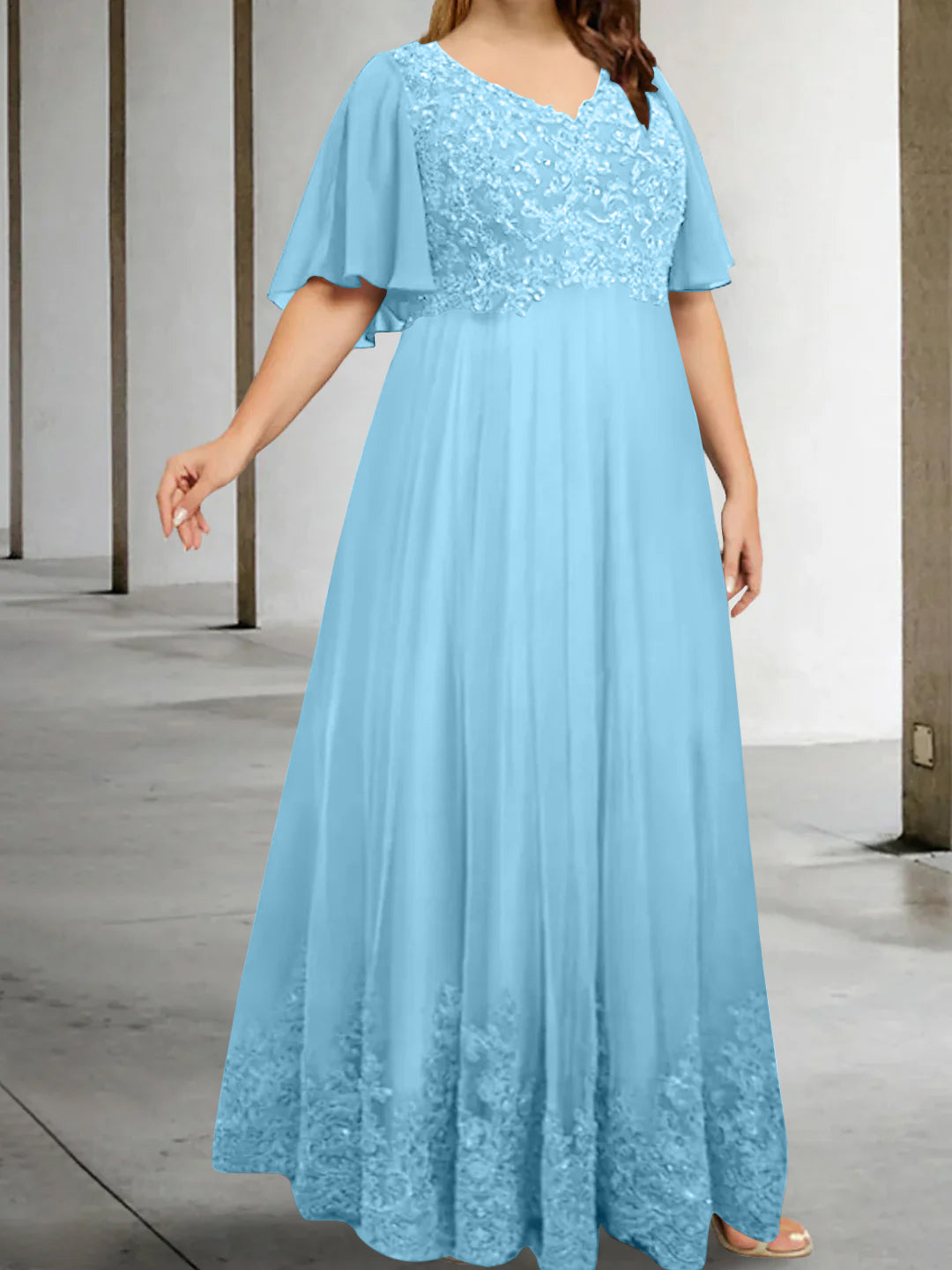 Plus Size V Neck A Line Long Mother of the Bride Dress with Appliques and Half Sleeves