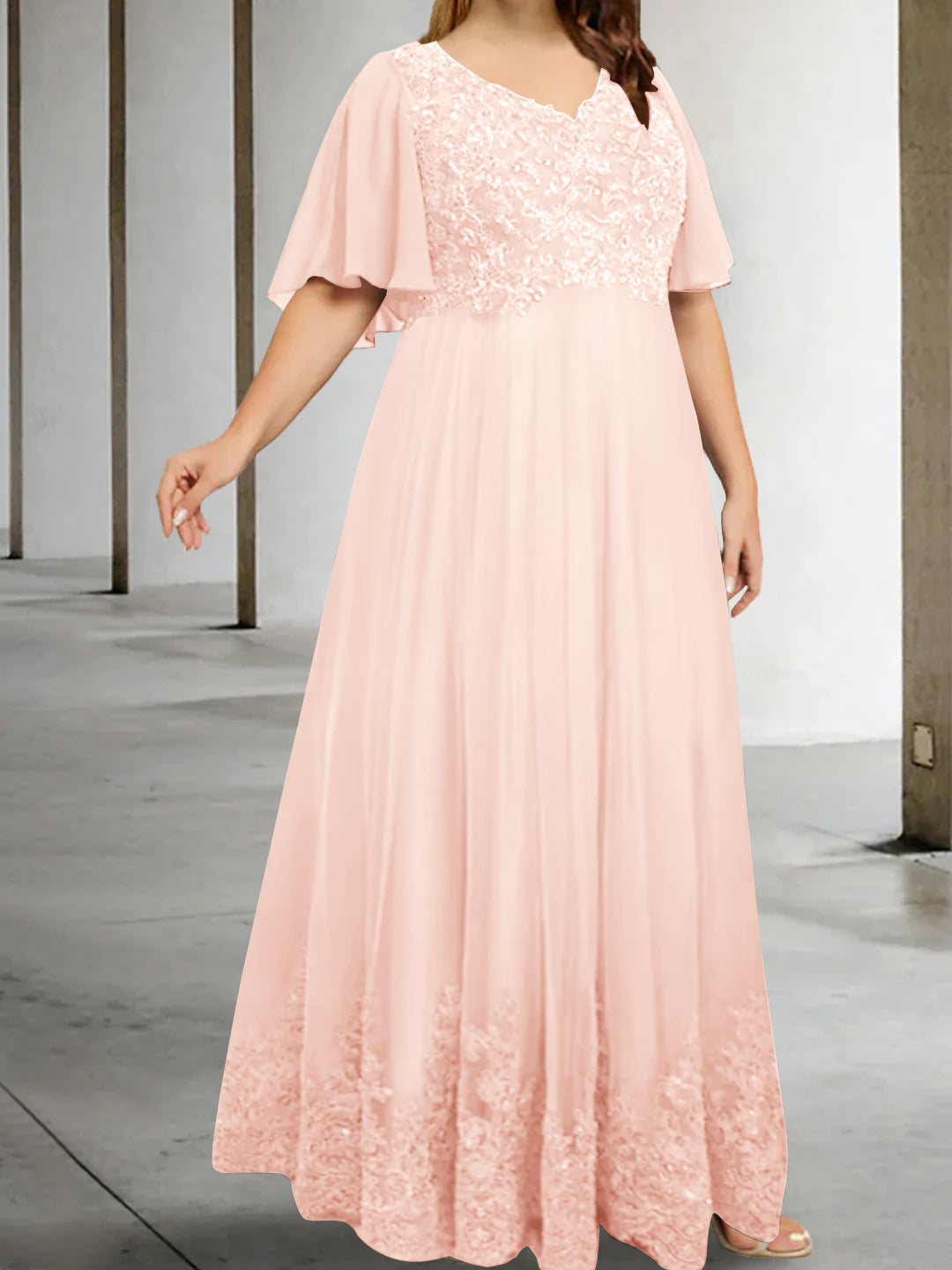 Plus Size V Neck A Line Long Mother of the Bride Dress with Appliques and Half Sleeves