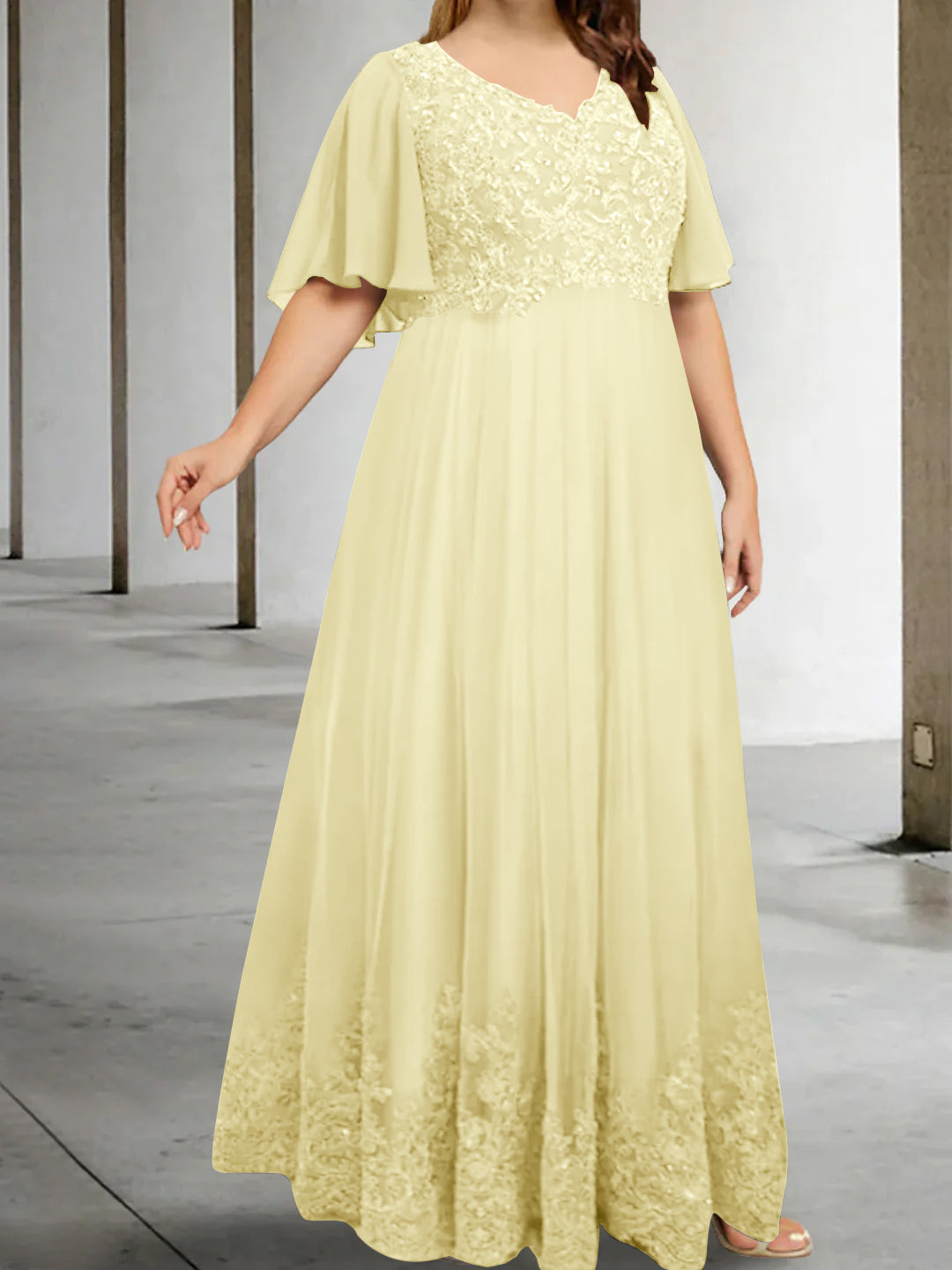 Plus Size V Neck A Line Long Mother of the Bride Dress with Appliques and Half Sleeves