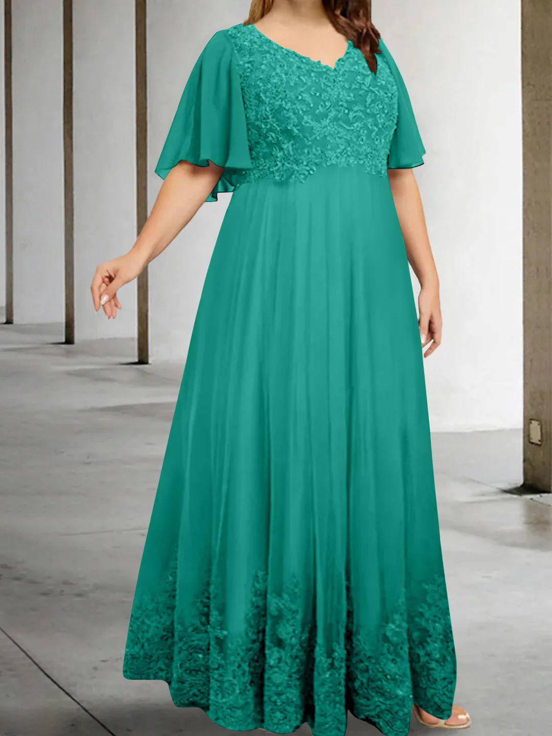 Plus Size V Neck A Line Long Mother of the Bride Dress with Appliques and Half Sleeves