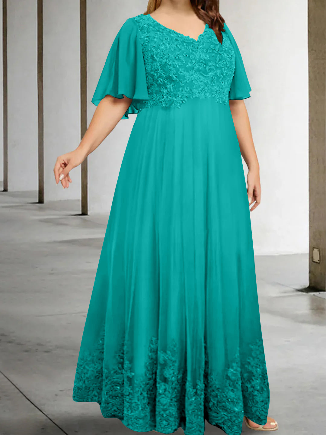 Plus Size V Neck A Line Long Mother of the Bride Dress with Appliques and Half Sleeves