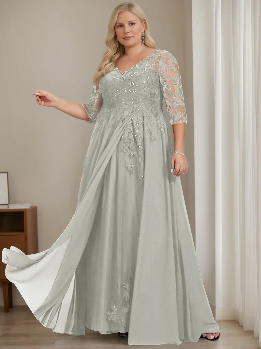 Plus Size V Neck A Line Long Mother of the Bride Dress with Half Sleeves and Sequins