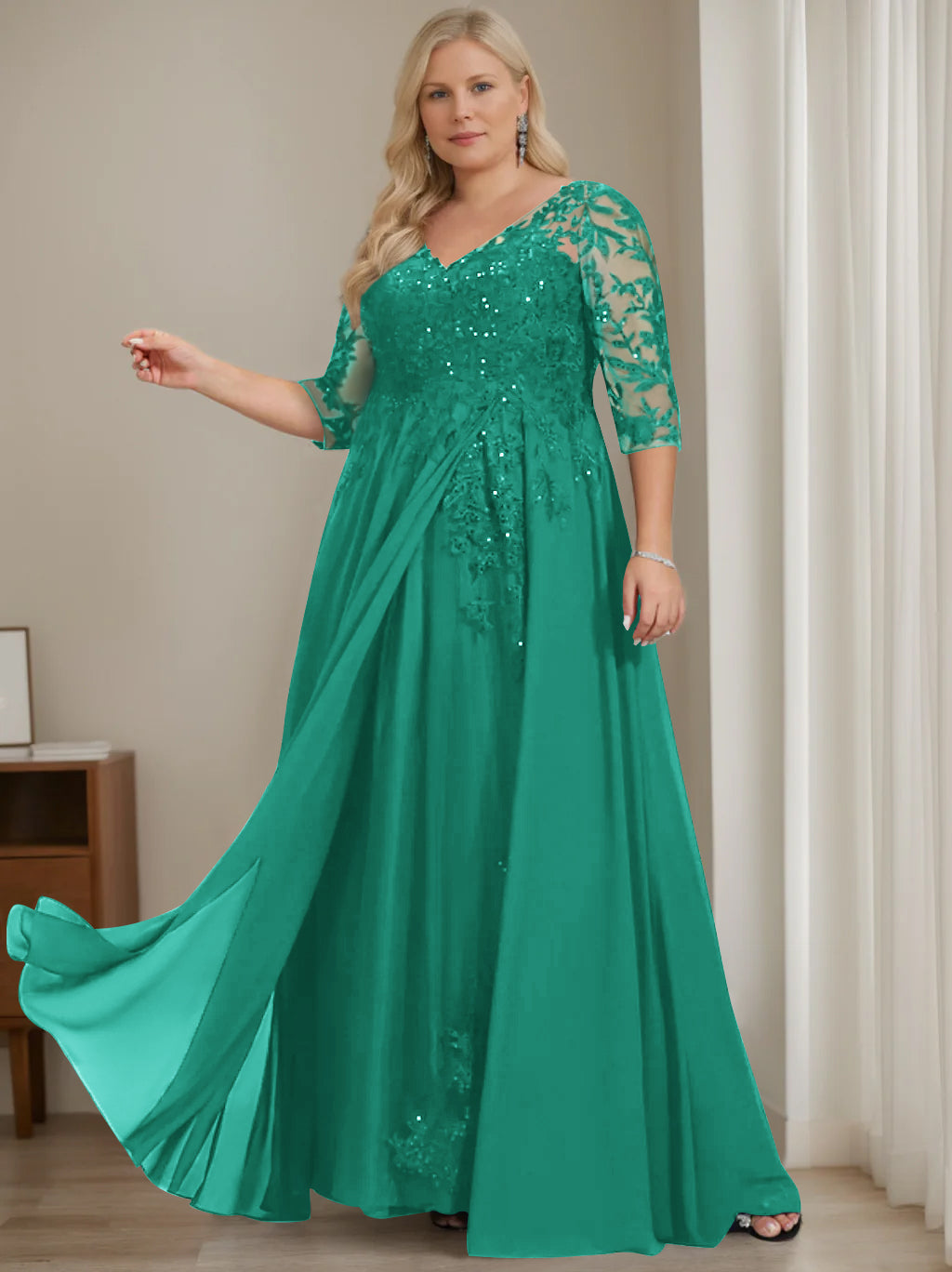 Plus Size V Neck A Line Long Mother of the Bride Dress with Half Sleeves and Sequins