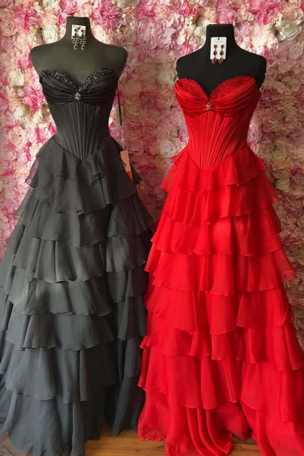 Red Prom Dress Ruffled Sweetheart A Line Chiffon Formal Dress With Lace