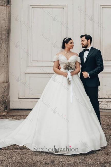 Princess Long White Wedding Dress Off The Shoulder A Line V Neck Organza Satin Bridal Gown