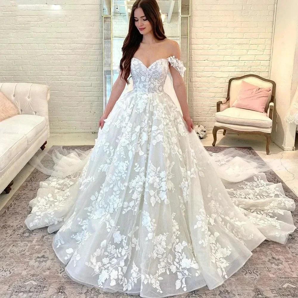 Princess Wedding Dresses For Elegant Women Off the Shoulder Sweetheart Lace Appliques Bridal Gown Ball Gown vestido de noiva (ZD14119) - VelvetHem