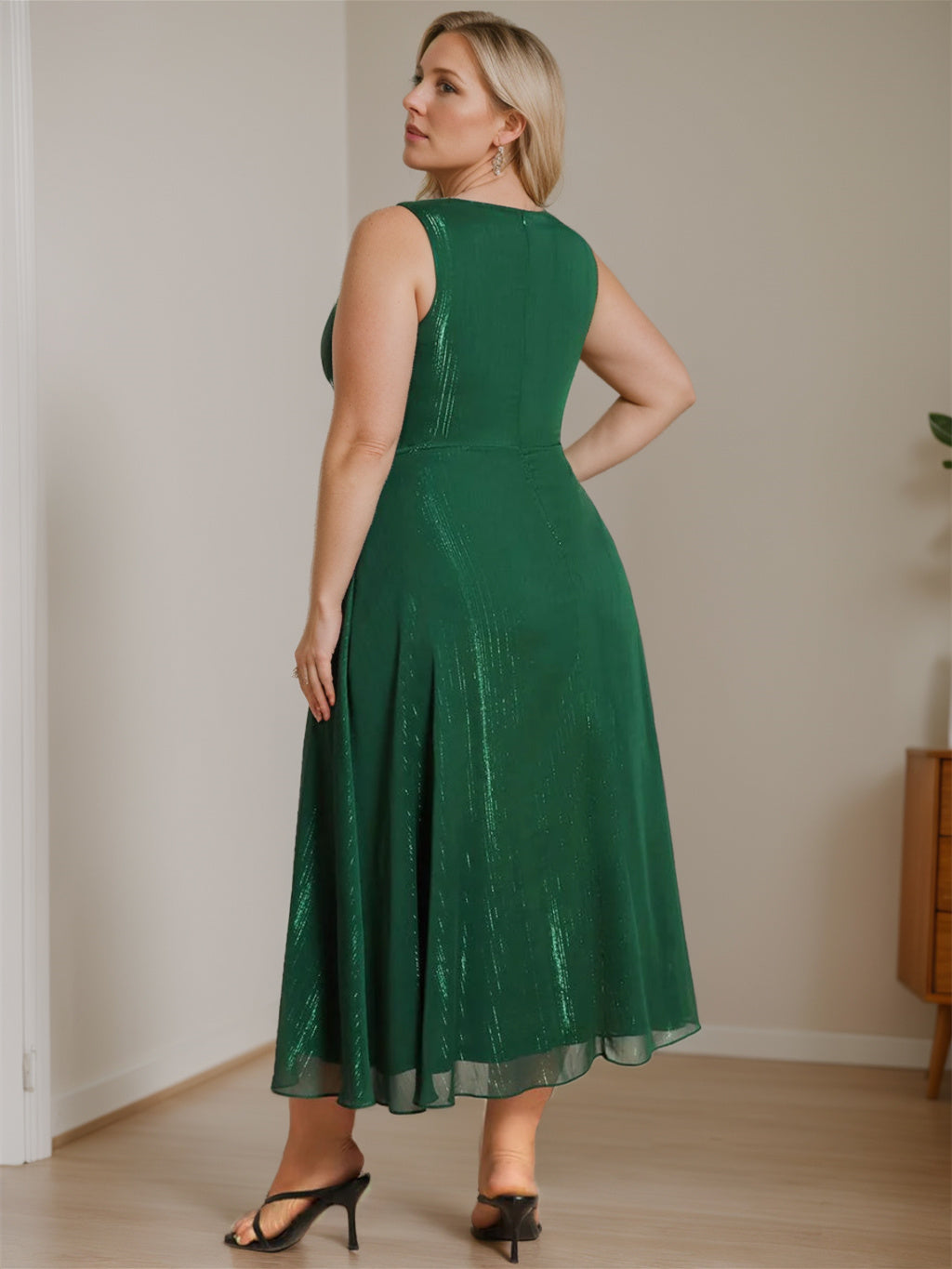Pure Color Tea Length Mother of the Bride Dress with V Neck and A Line Silhouette