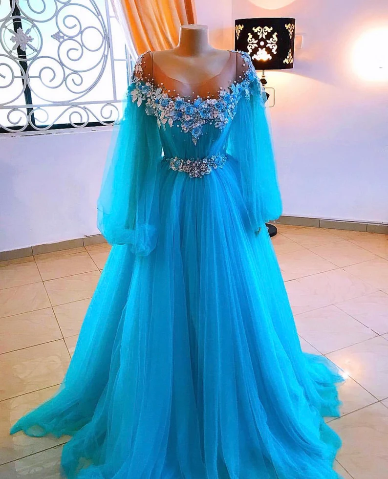 Fluffy Tulle gown, Women Long Tulle Dresses Photo shoot Beach Birthday Party, bridal gown