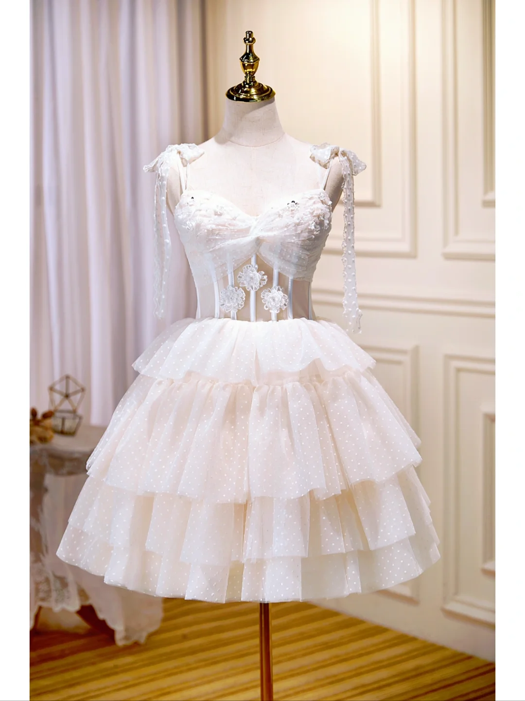 Classy Beige Spaghetti Straps Tulle Layered Short Birthday Outfits A Line Formal Homecoming Dress - VelvetHem