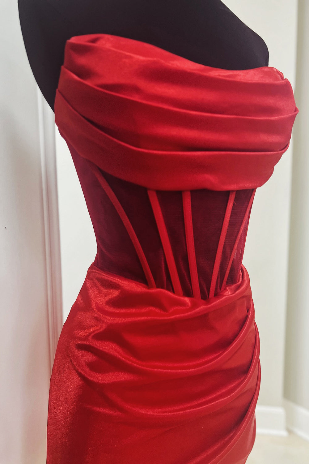 Red Homecoming Dresses Corset Asymmetrical Tight Short Cocktail Dresses