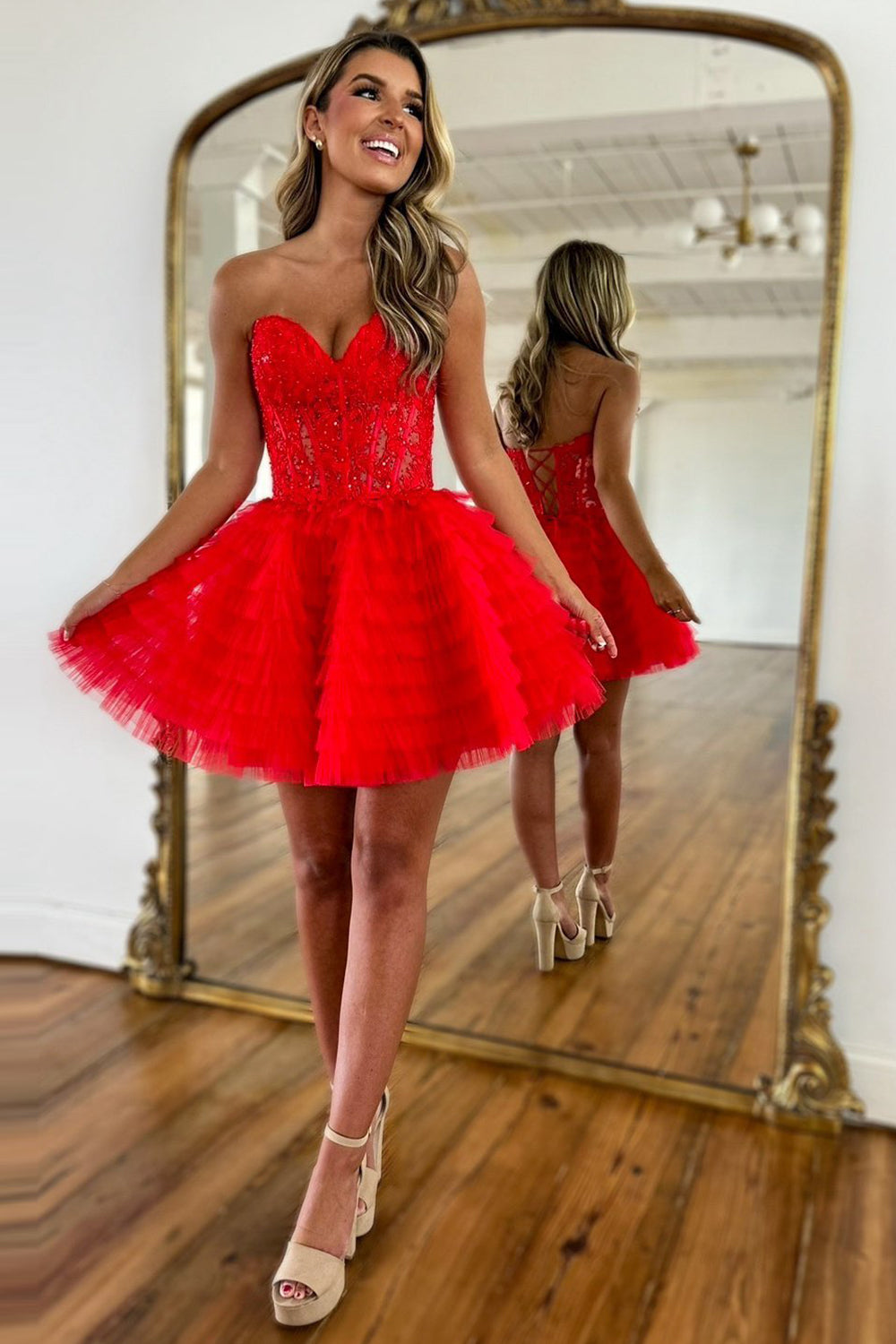 Red Homecoming Dresses Strapless Corset A Line Short Cocktail Dresses With Beadings