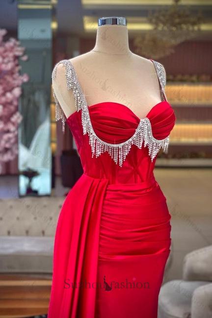 Red Prom Dress Sweetheart Spaghetti Strap Sleeveless Panel Train Satin Formal Dress