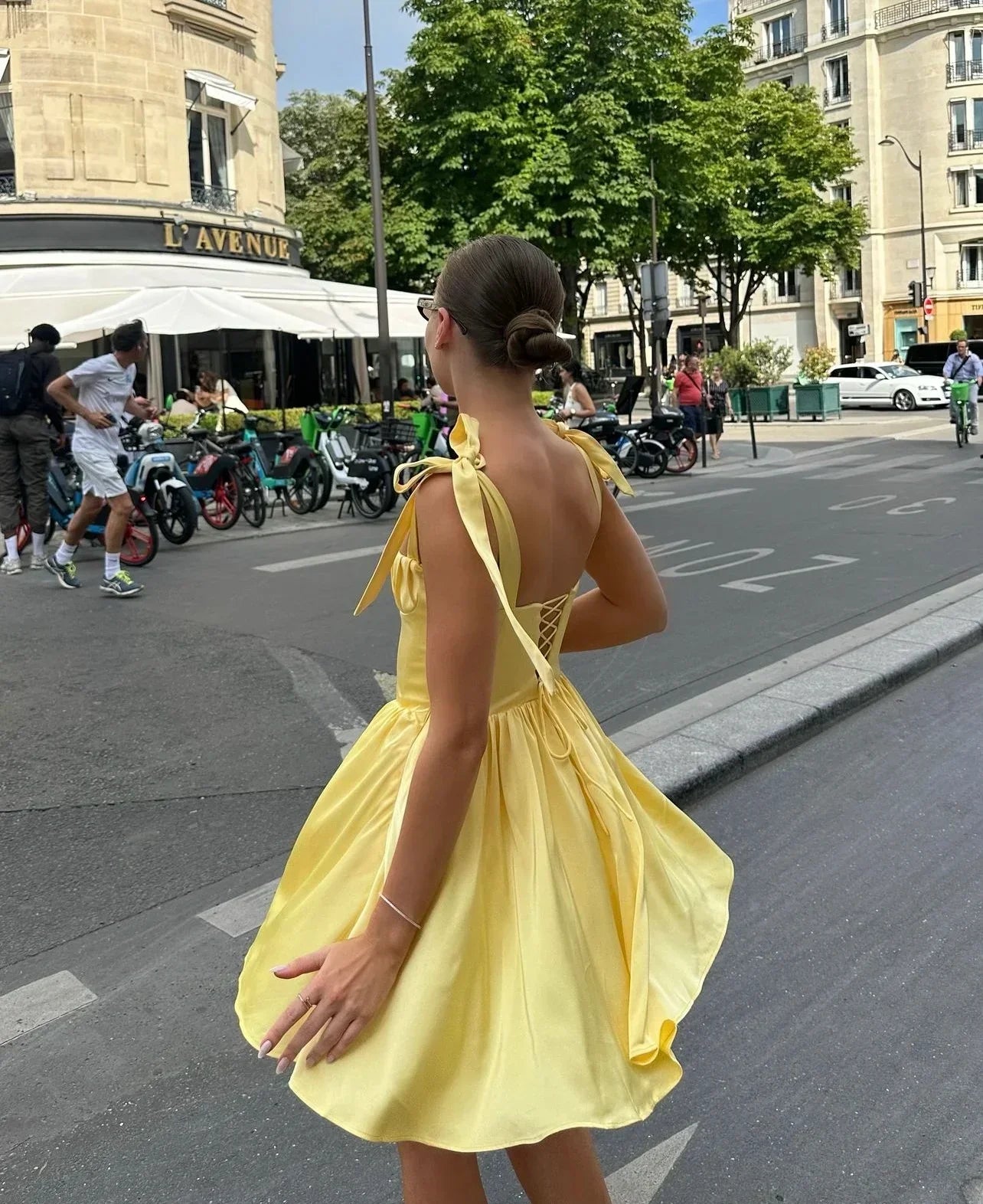 2025 Pleated Design Tie up Sleeveless Summer Dresses Women Solid Color Slim Fit Mini Dress Simple Fashion Party Dress