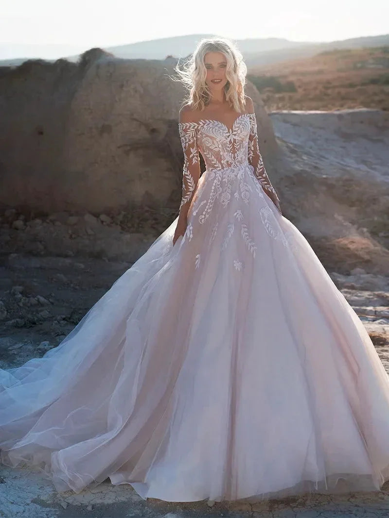 Luxury Lace Long Sleeves Wedding Dresses Sexy Backless Vestidos De Novia Appliques Vestido De Noiva (ZD14070)