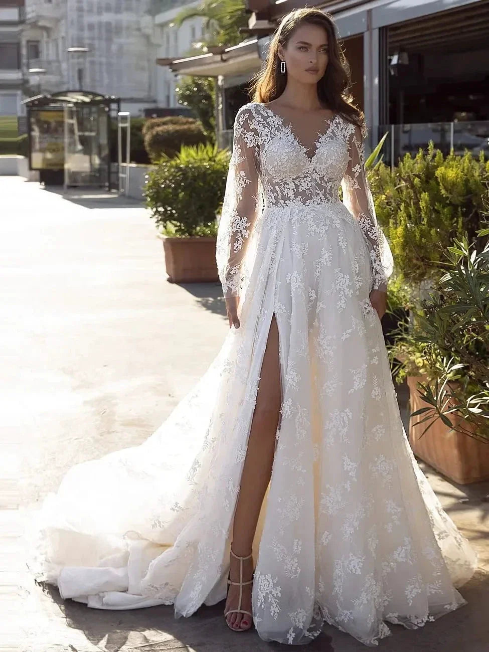 New Long Sleeves Vestidos De Novia Appliques Vestido De Noiva V-Neck Backless Wedding Dresses Lace Robe De Mariée (ZD14071)