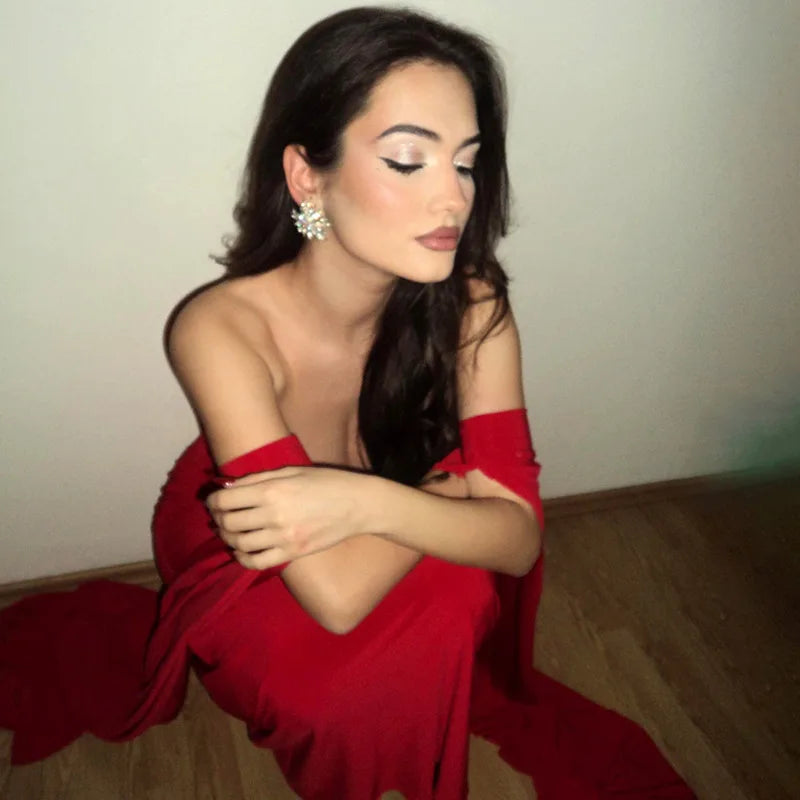 Strapless Extra - long Flare Sleeves Dress