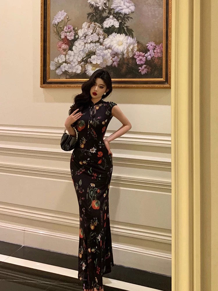Gorgeous Sheath High Neckline Black Floral Date Night Dress Long Prom Dresses Birthday Outfits - View 4 | VelvetHem