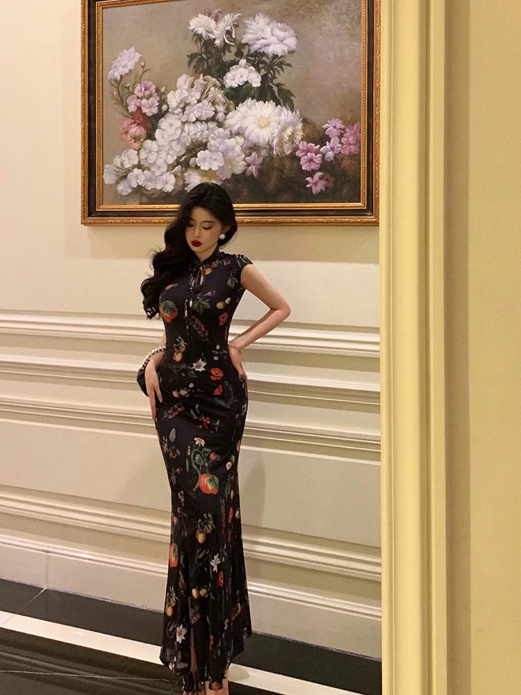 Gorgeous Sheath High Neckline Black Floral Date Night Dress Long Prom Dresses Birthday Outfits - View 3 | VelvetHem