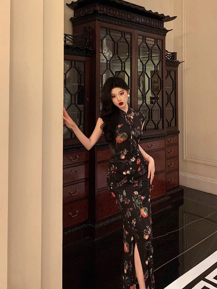 Gorgeous Sheath High Neckline Black Floral Date Night Dress Long Prom Dresses Birthday Outfits - View 2 | VelvetHem