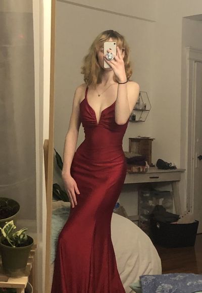 Pretty Spaghetti Straps Mermaid Burgundy Backless Satin Long Prom Dresses