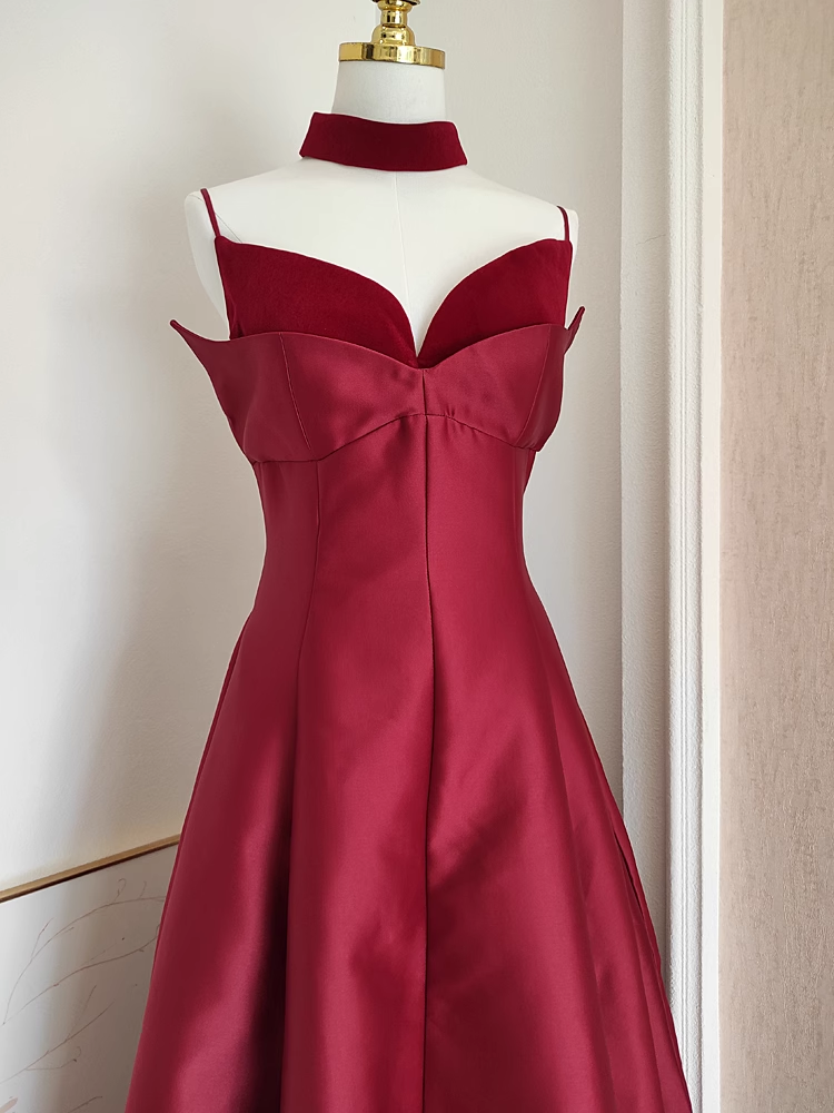 Sexy A line Spaghetti Straps Burgundy Vacation Dress Satin Women Dresses - View 2 | VelvetHem