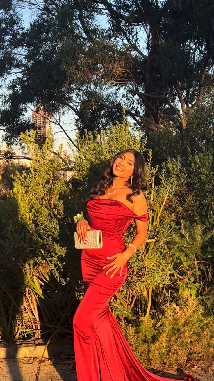 Sexy Mermaid Off The Shoulder Satin Red Prom Dresses Long Party Dress