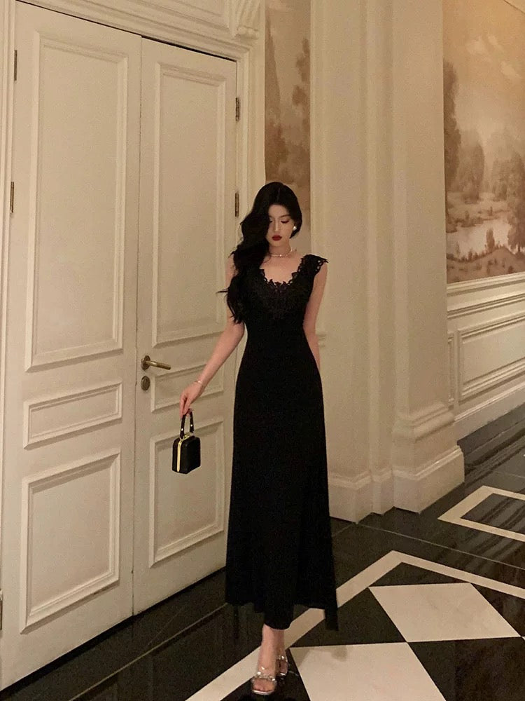 Sexy Sheath V Neckline Black Long Prom Dresses Birthday Outfits Evening Gown - View 2 | VelvetHem