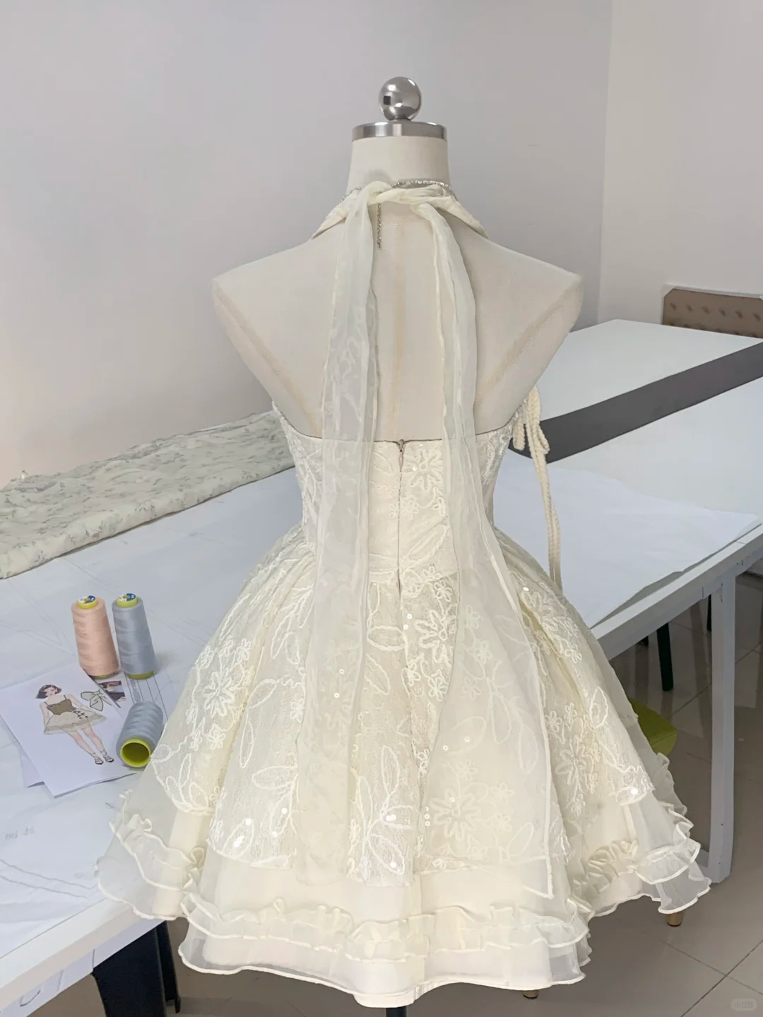 Cute Off-White Halter Lace Sequin Homecoming Dress 16th Birthday Outfits - View 3 | VelvetHem