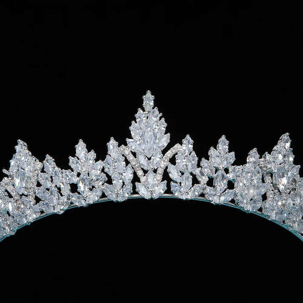 Bridal Hair Jewelry Zirconia Crystal Tiaras Crowns Headband Girl Brides Dinner Party Birthday Gift Headpiece Wedding Accessories