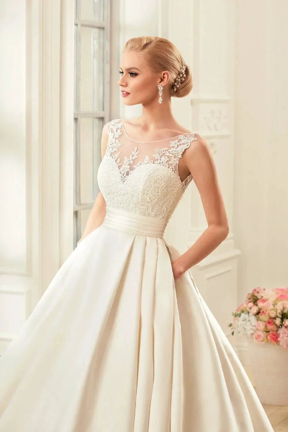 Sexy Backless Satin Wedding Dresses 2023 Chapel Train Bridal Gowns Ivory vestido noiva princesa (ZD14123)