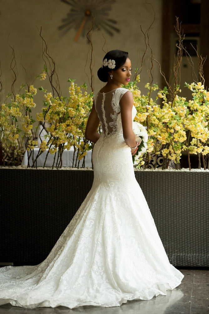 Sexy Mermaid  Vintage Wedding Dress with Special Lace Beading Sheer Back Wedding Gowns BA3413