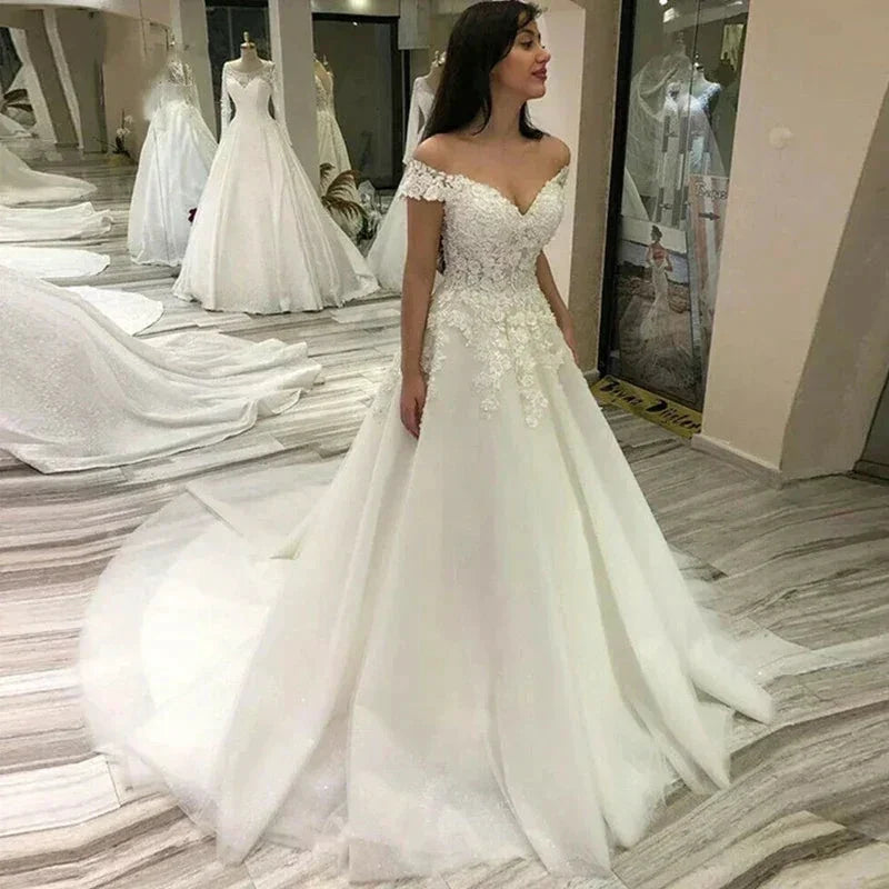 Sexy Off Shoulder Lace Wedding Dress Vintage Women's A-Line Gownes Robe De Soir é e De Mariage Bridal Dress Vestidos De Fiesta by payinti