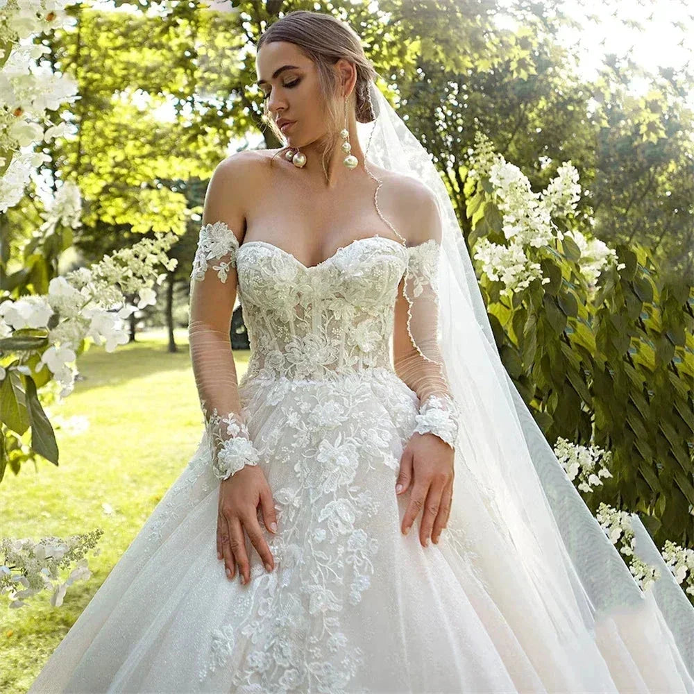 Sexy Off Shoulder Pretty Backless Mopping Wedding Dresses Fascinating Elegant Spaghetti Straps Boho Lace Applique Bride Gown (ZD14247)
