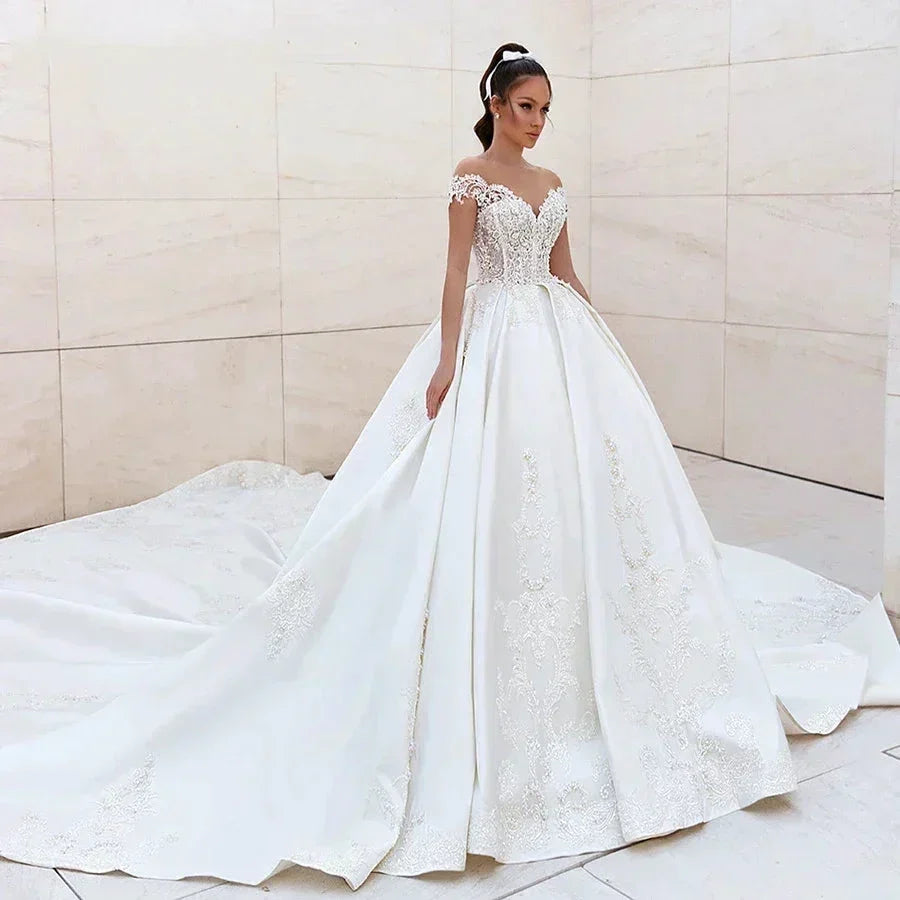 Sexy Off Shoulder Wedding Dresses A-Line Lace Applique Women's Elegant Sleeveless Beach Party Satin Beads Applique Bridal Gowns (ZD14130) - VelvetHem
